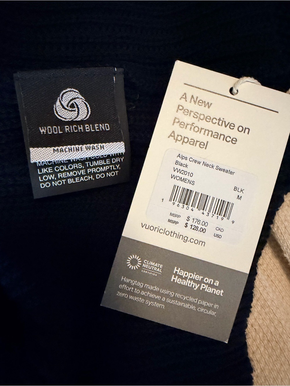 Vuori Alps Crew Neck Merino Wool Sweater Black NWT Medium - Picture 2 of 12